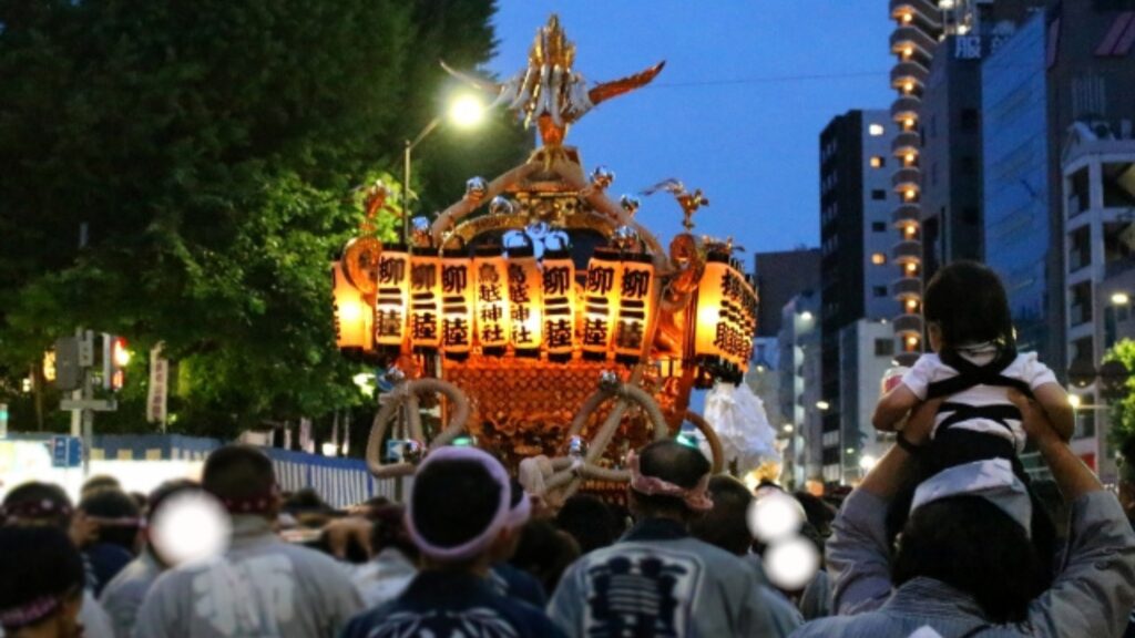 鳥越神社大祭