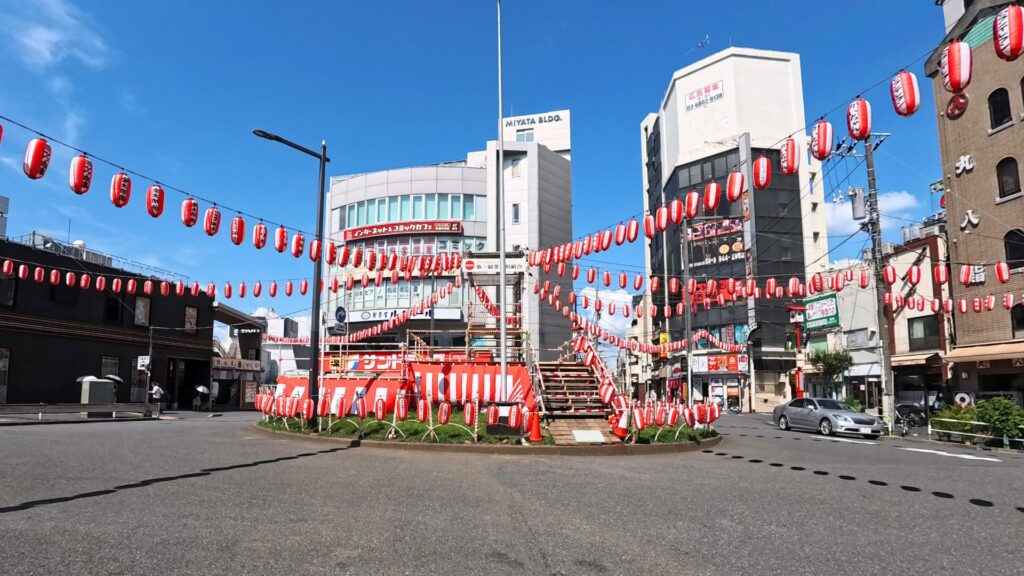 JR巣鴨駅南口ロータリー:盆踊り大会の会場